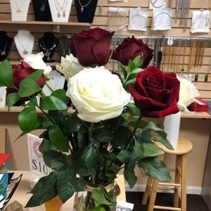 Meet your Posher, Lianetjorge